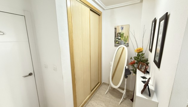 Resale - Apartment - Orihuela Costa - La Zenia