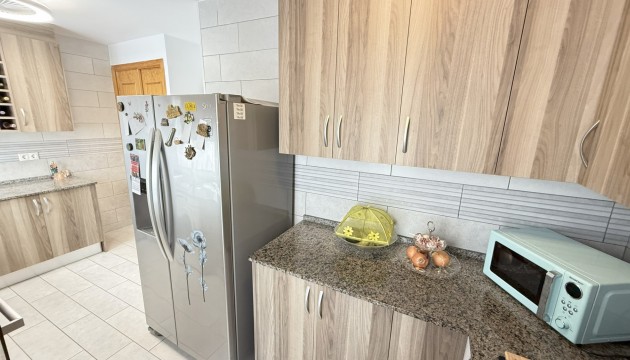 Resale - House - Orihuela Costa - La Zenia