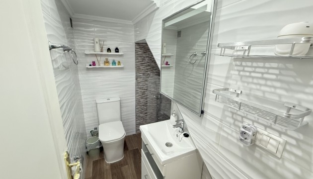 Resale - House - Orihuela Costa - La Zenia