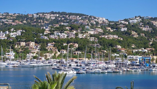Resale - Apartment - Port d'Andratx - Andratx