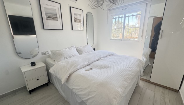 Wiederverkauf - Detached Villa - Orihuela Costa - Villamartín