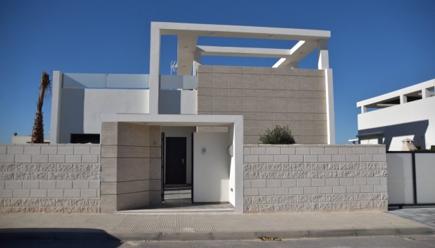 Новое здание - отдельная вилла - Benijofar