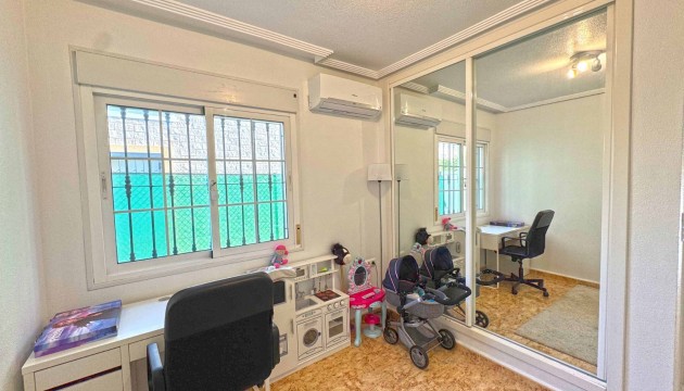 Resale - Detached Villa - Guardamar del Segura - El Raso