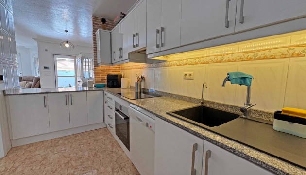 Resale - Detached Villa - Guardamar del Segura - El Raso