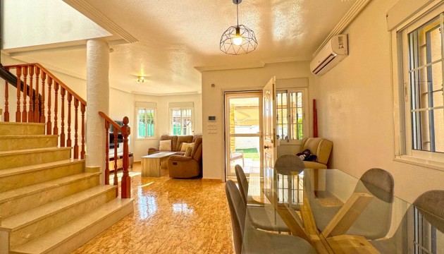 Resale - Detached Villa - Guardamar del Segura - El Raso