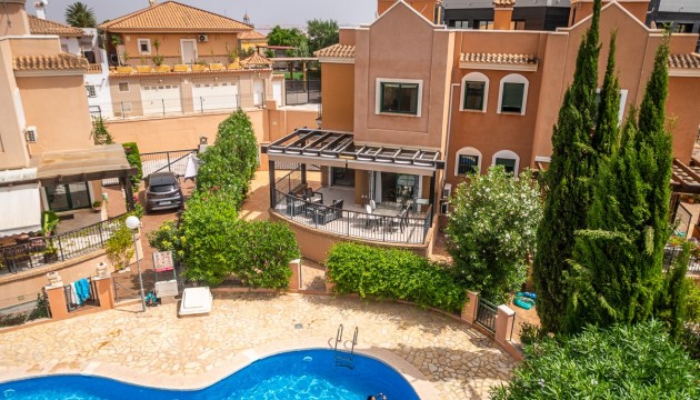 Resale - House - Torrevieja - Los Balcones - Los Altos del Edén