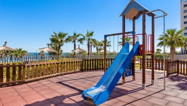 Resale - Apartment - Orihuela Costa - Punta Prima