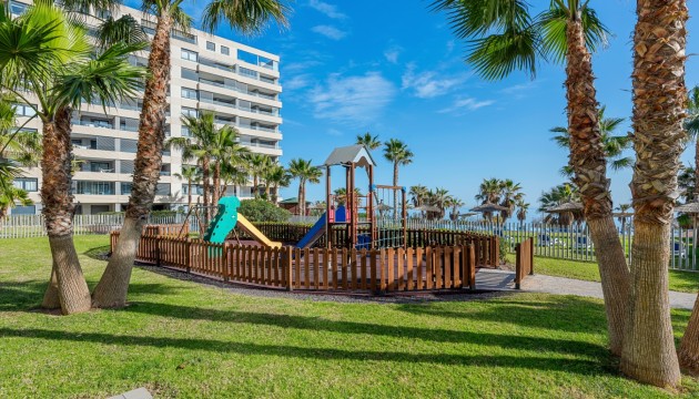 Resale - Apartment - Orihuela Costa - Punta Prima