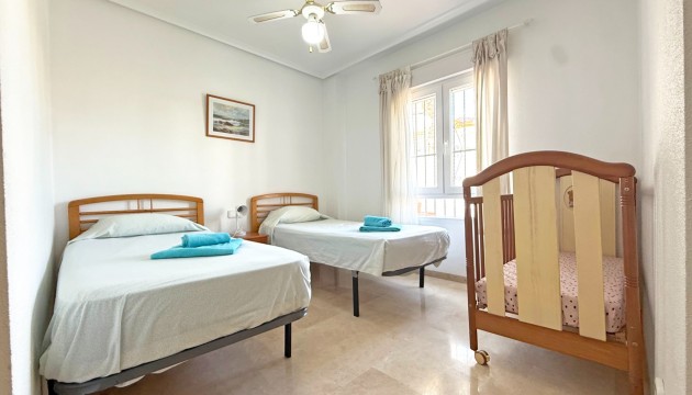 Resale - Apartment - Orihuela Costa - Villamartín