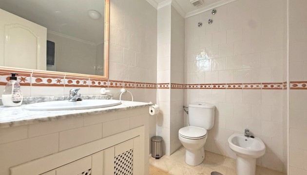 Resale - Apartment - Orihuela Costa - Villamartín