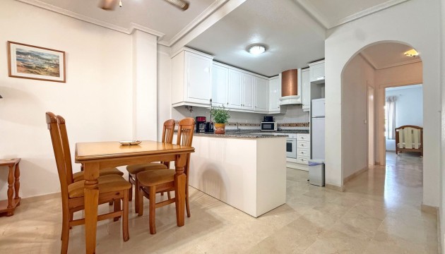 Resale - Apartment - Orihuela Costa - Villamartín