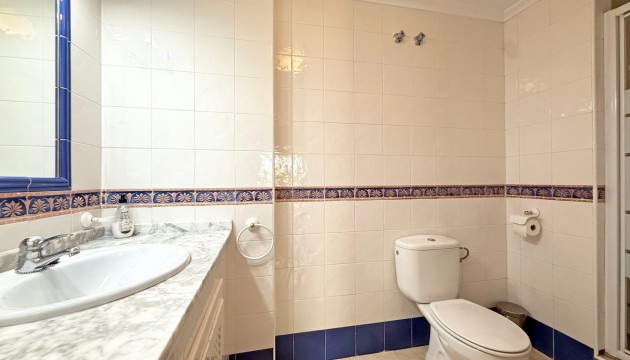 Resale - Apartment - Orihuela Costa - Villamartín