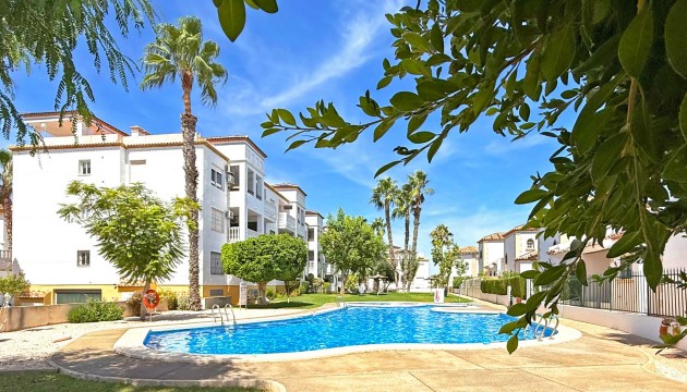 Resale - Apartment - Orihuela Costa - Villamartín