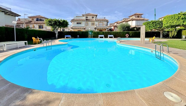 Resale - Townhouse - Orihuela Costa - Punta Prima