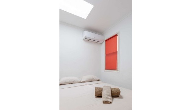 Resale - Bungalow - Torrevieja - La Siesta - El Salado -  Torreta