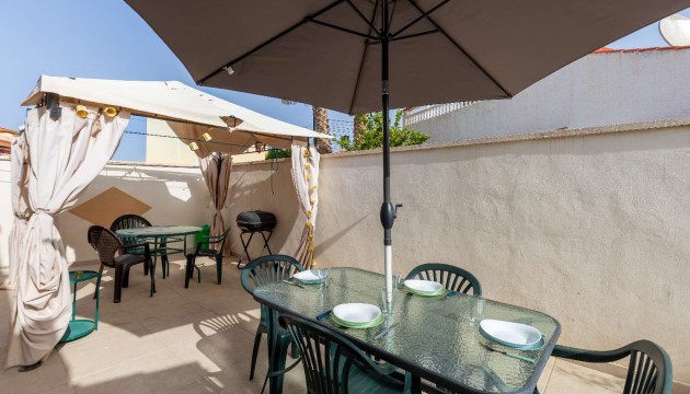 Resale - Bungalow - Torrevieja - La Siesta - El Salado -  Torreta