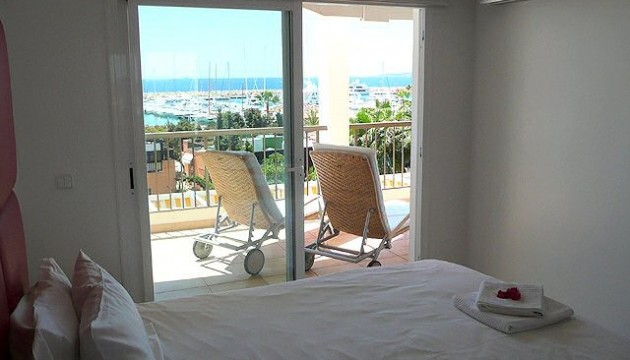 Resale - Apartment - Portals Nous - Calvià