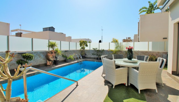 Reventa - Chalet Independiente - Orihuela Costa - Villamartín