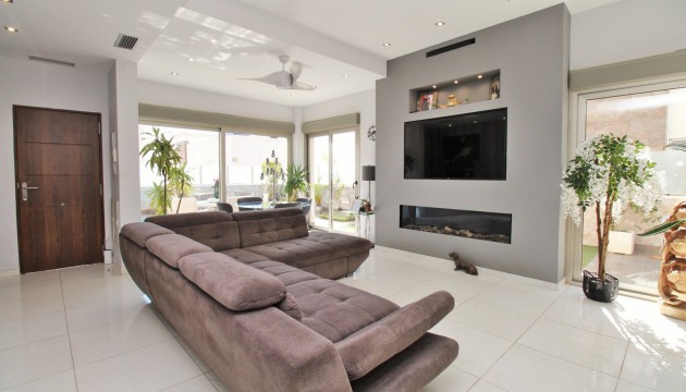 Reventa - Chalet Independiente - Orihuela Costa - Villamartín