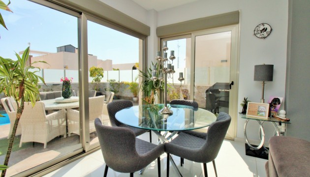 Reventa - Chalet Independiente - Orihuela Costa - Villamartín