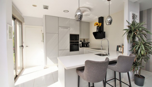 Reventa - Chalet Independiente - Orihuela Costa - Villamartín