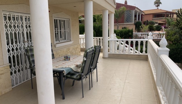 Reventa - Chalet Independiente - Algorfa