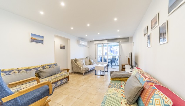 Resale - Apartment - Torrevieja - Punta Prima