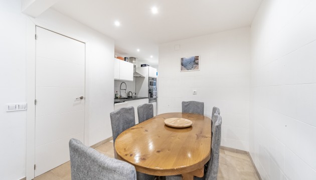 Resale - Apartment - Torrevieja - Punta Prima