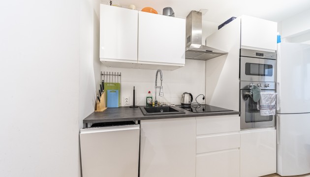 Resale - Apartment - Torrevieja - Punta Prima