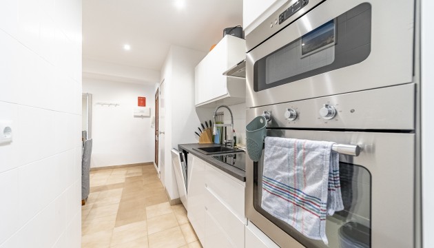 Resale - Apartment - Torrevieja - Punta Prima