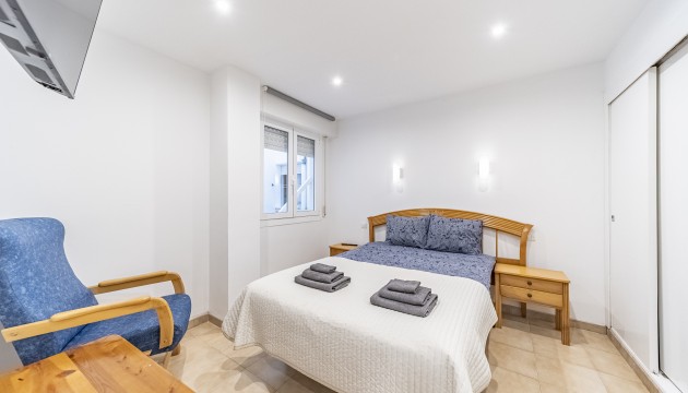 Resale - Apartment - Torrevieja - Punta Prima