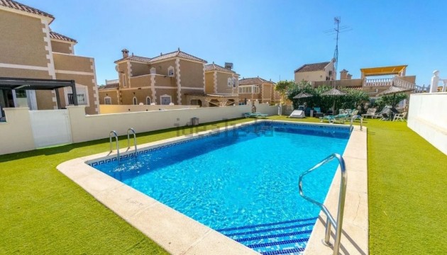 Resale - Detached Villa - Orihuela - Orihuela Costa