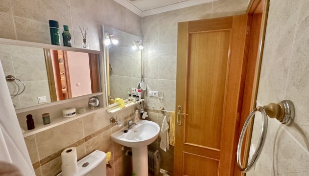 Resale - Apartment - Orihuela Costa - Punta Prima