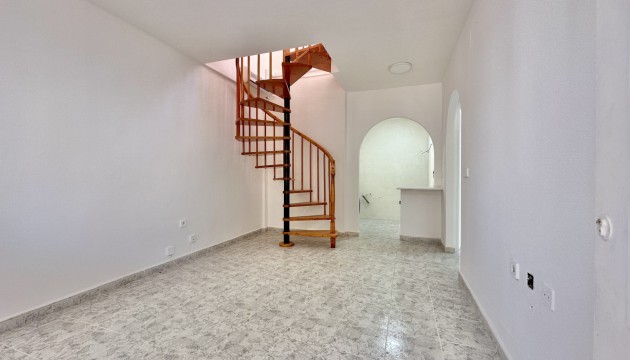 Resale - Apartment - Orihuela Costa - Playa Flamenca