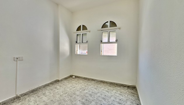 Resale - Apartment - Orihuela Costa - Playa Flamenca