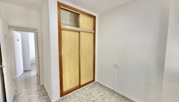 Resale - Apartment - Orihuela Costa - Playa Flamenca