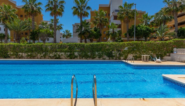 Resale - Apartment - Torrevieja - Punta Prima