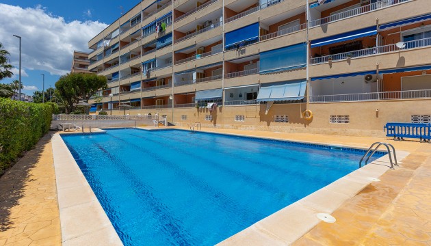Resale - Apartment - Torrevieja - Punta Prima