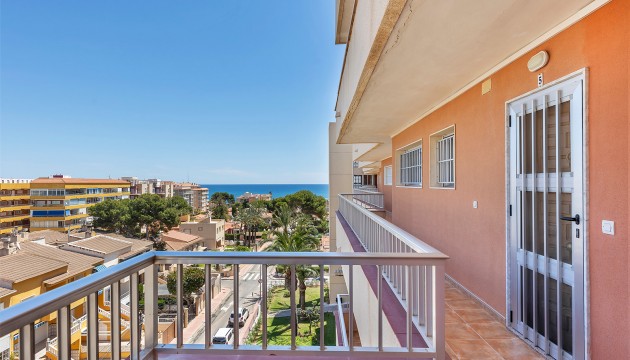 Resale - Apartment - Torrevieja - Punta Prima