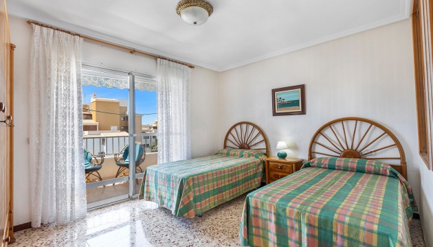 Resale - Apartment - Torrevieja - Punta Prima
