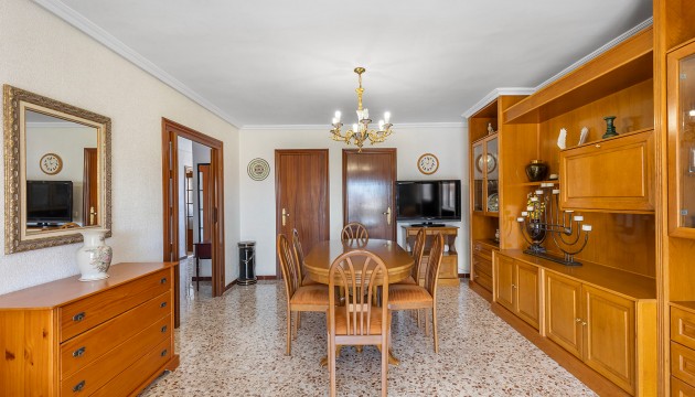 Resale - Apartment - Torrevieja - Punta Prima
