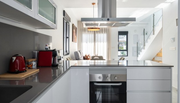 Reventa - Chalet Independiente - Torrevieja