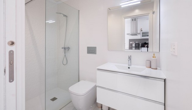 Reventa - Chalet Independiente - Torrevieja