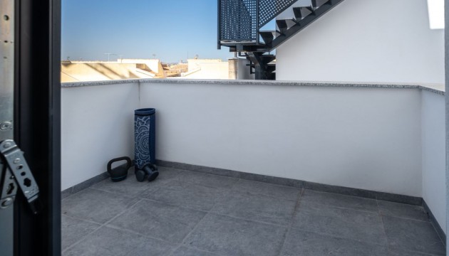 Reventa - Chalet Independiente - Torrevieja