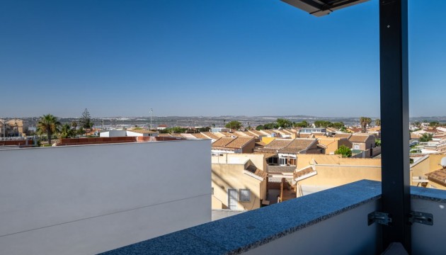 Reventa - Chalet Independiente - Torrevieja