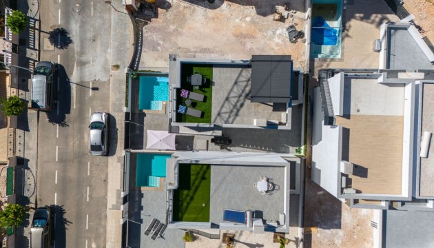 Reventa - Chalet Independiente - Torrevieja