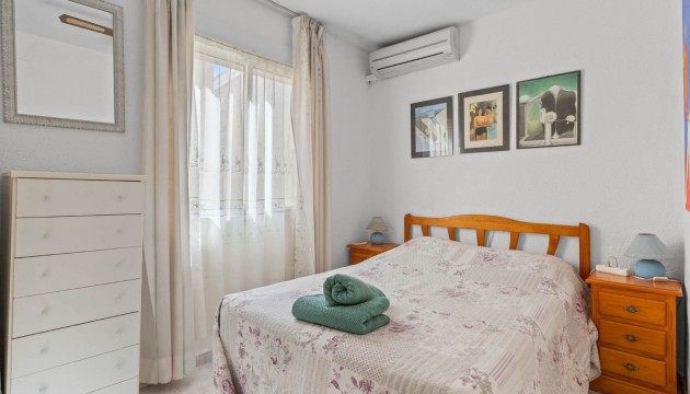 Resale - Bungalow - Torrevieja - El chaparral