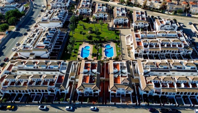 Resale - Apartment - Orihuela Costa - Punta Prima