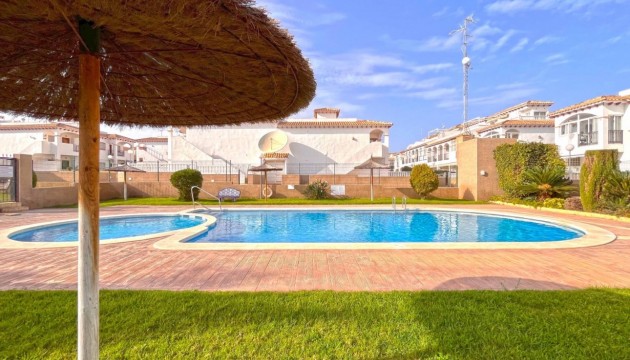 Resale - Apartment - Orihuela Costa - Punta Prima