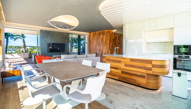 Перепродажа - Квартира - Las Colinas Golf